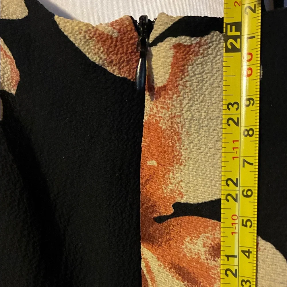 Beautiful Spring/ Summer Floral Black and Rose Formal minidress (S) - Picture 10 of 11